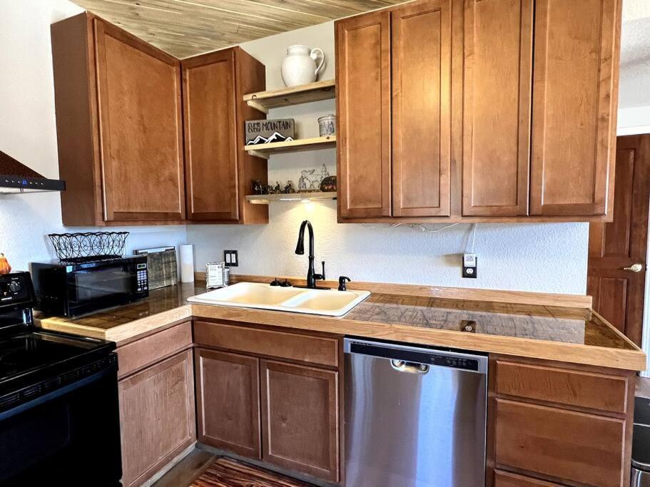 Meandering Moose Apartment Vacation Rental Black Hawk Exterior foto