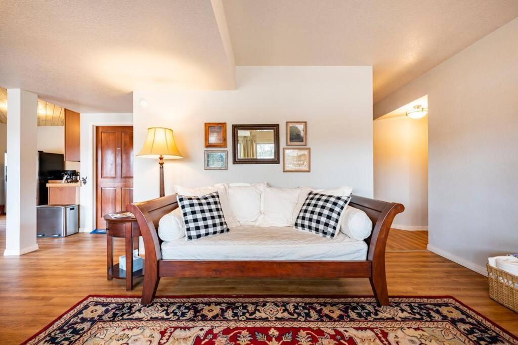 Meandering Moose Apartment Vacation Rental Black Hawk Exterior foto